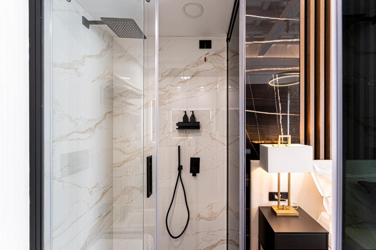 Nero Luxury Suites Cagliari Eksteriør bilde